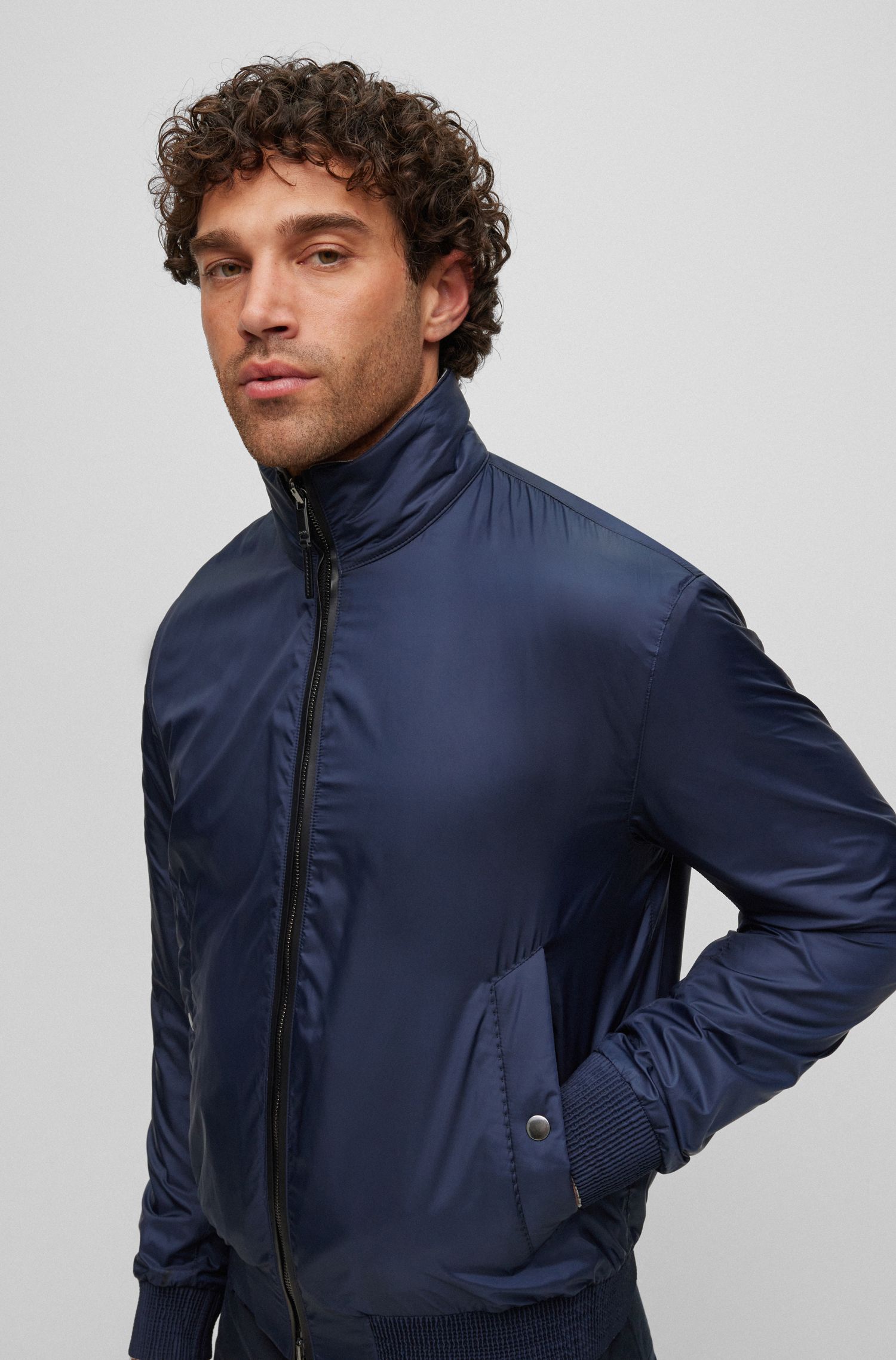 【BOSS博斯】饰面正反两穿束腰式夹克