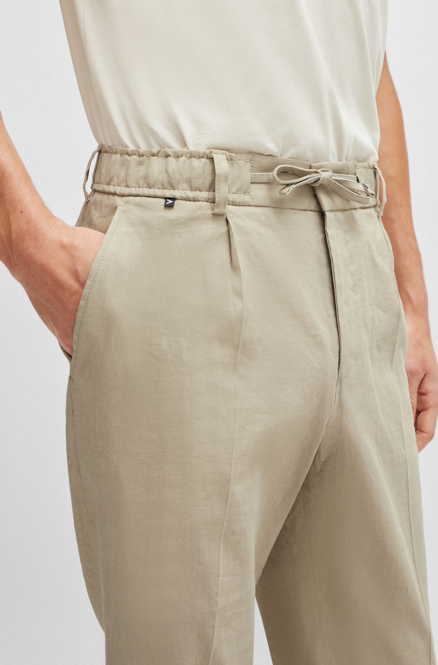 亚麻混纺宽松版型长裤