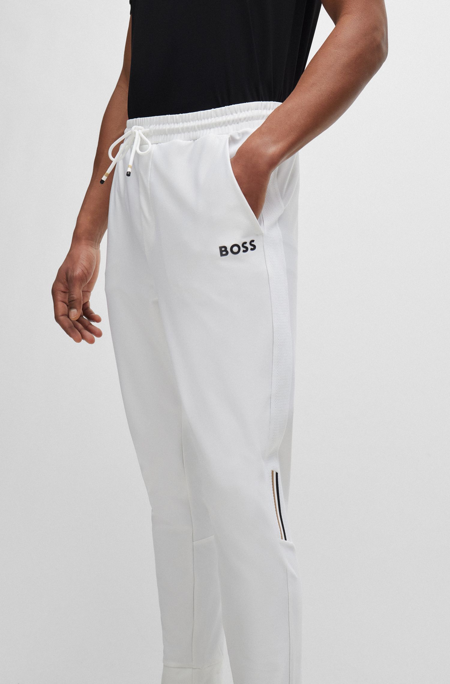 BOSS x Matteo Berrettini 撞色饰带和品牌标识装饰运动裤