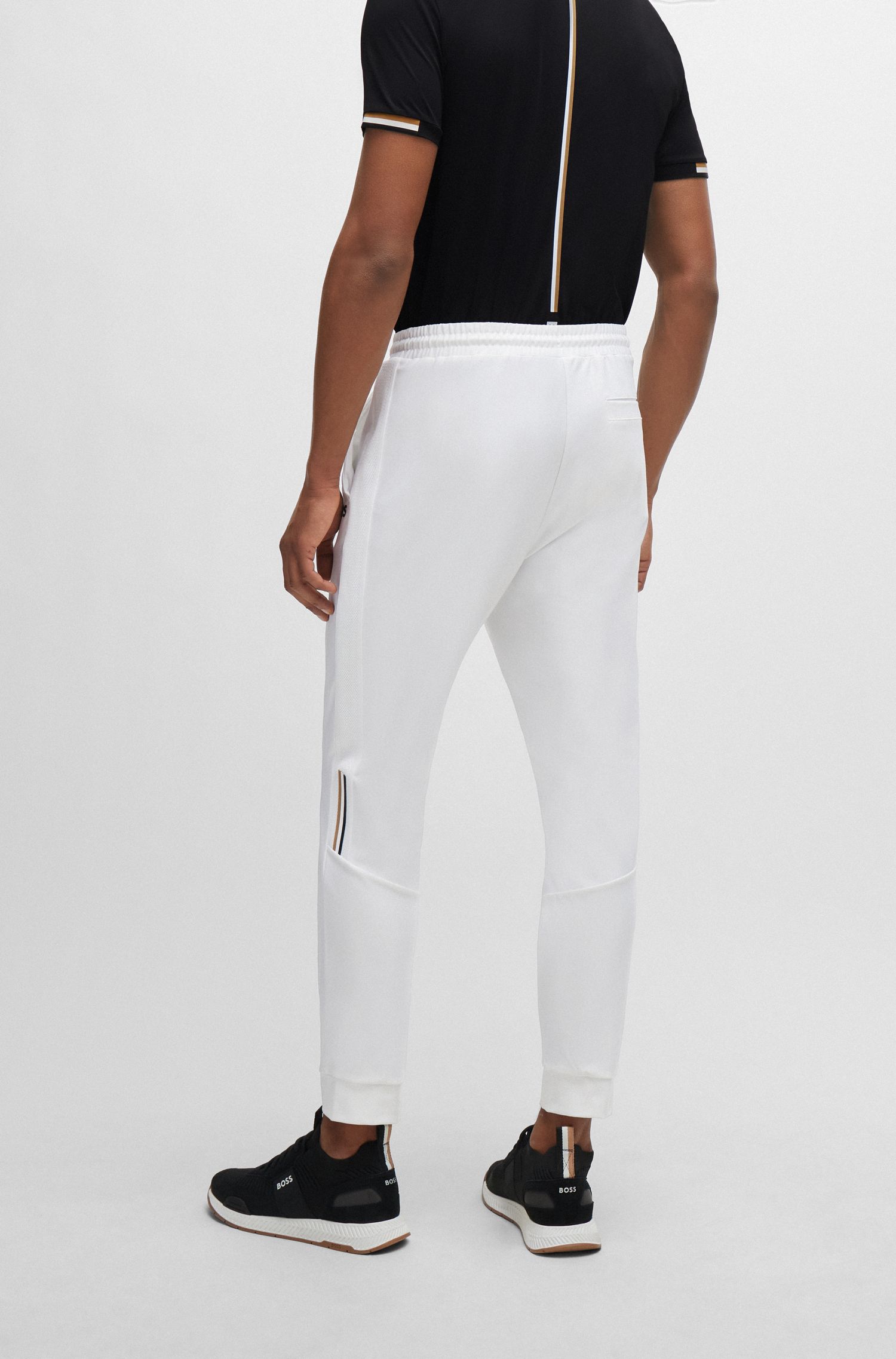 BOSS x Matteo Berrettini 撞色饰带和品牌标识装饰运动裤
