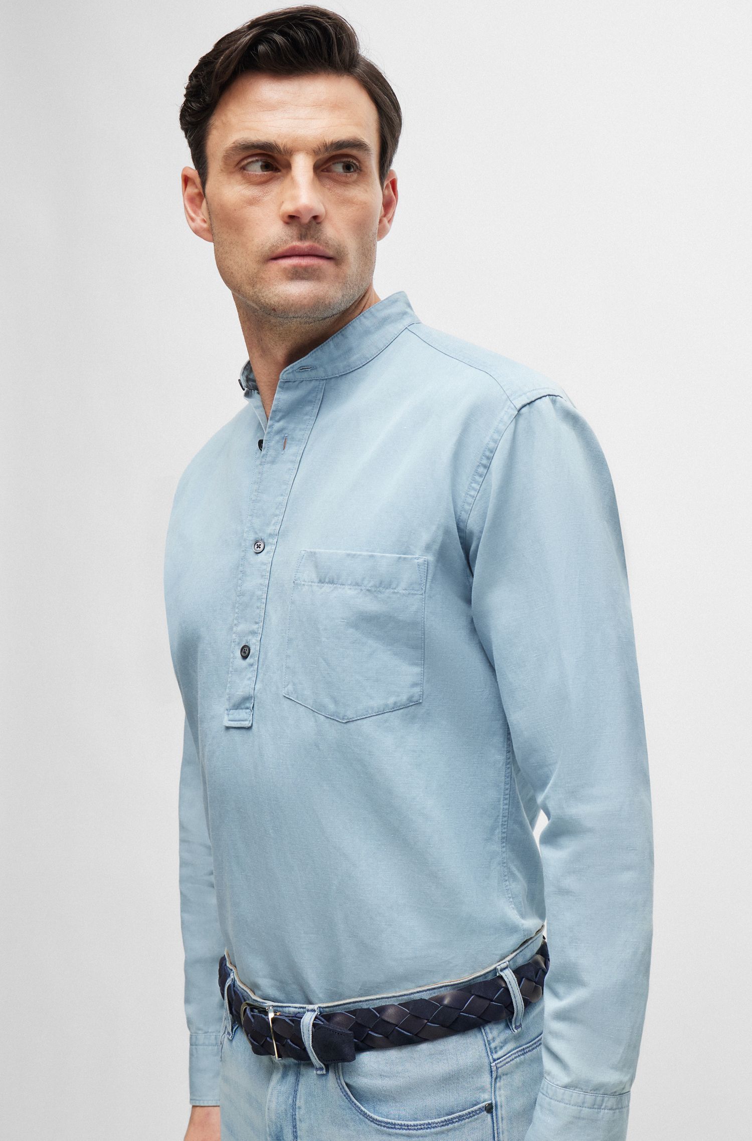 棉和亚麻混纺常规版型套头衬衫