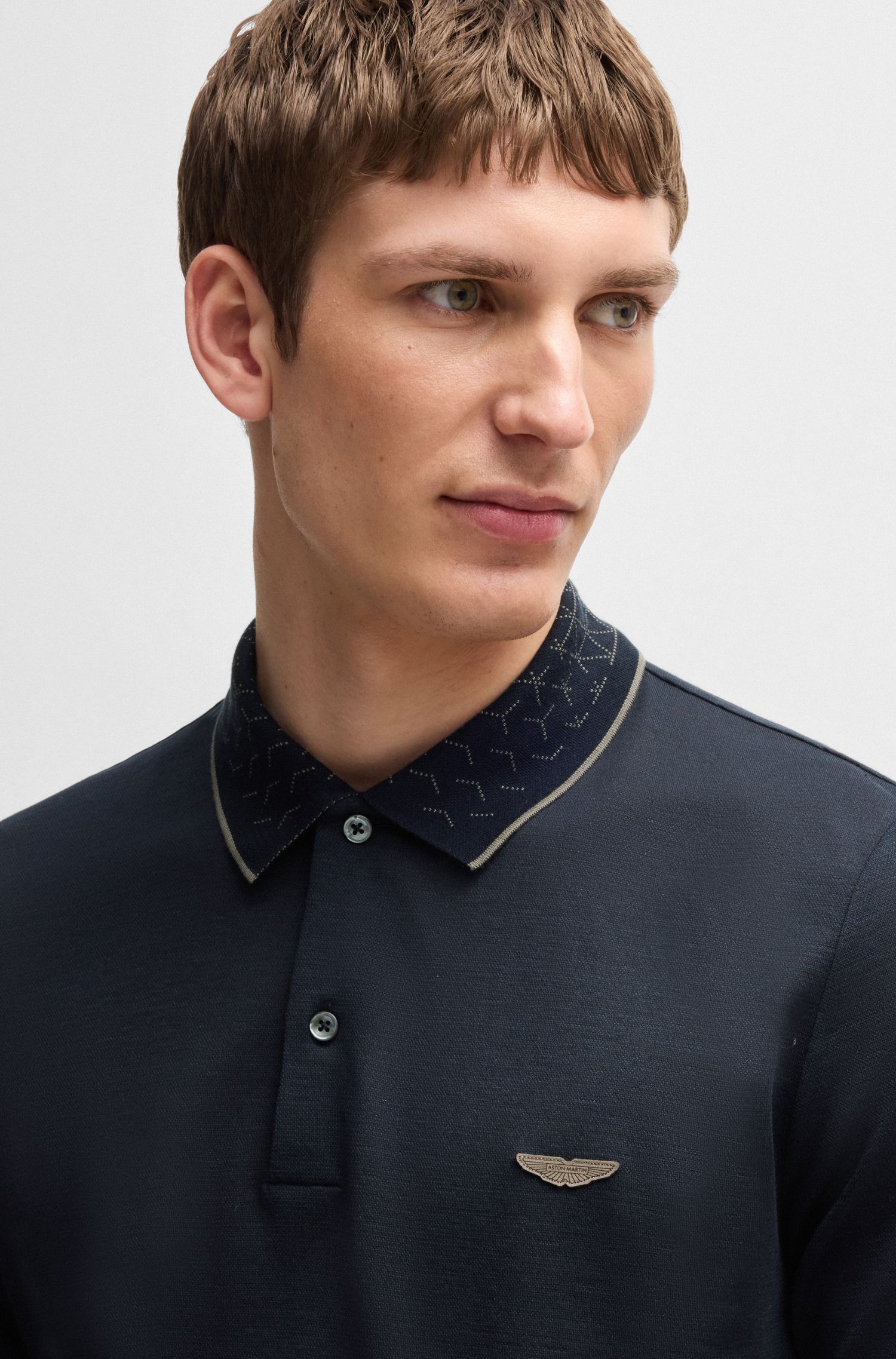 BOSS x ASTON MARTIN 棉、亚麻和丝绸材质的 Polo 衫