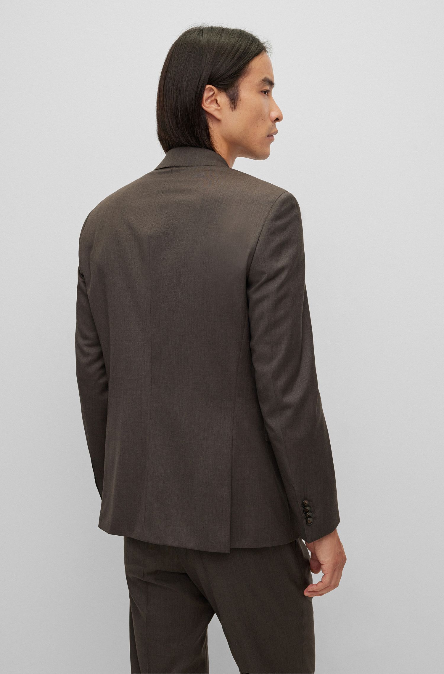 https://pimimg.hugoboss.cn/applet-upload/1746863691-400-50479561-210-47.png