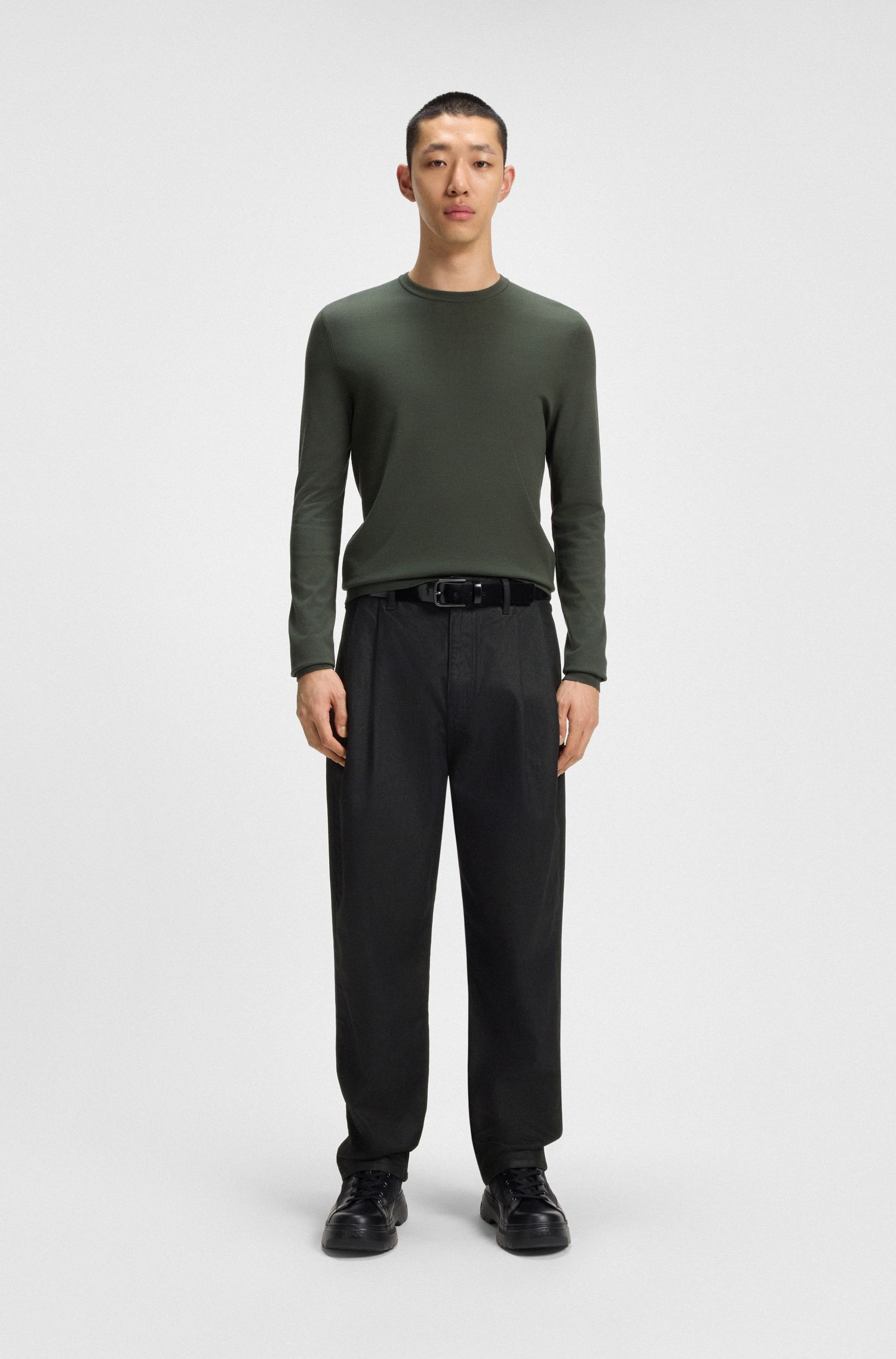 【HUGO雨果】黑色涂蜡牛仔面料宽松版型牛仔裤