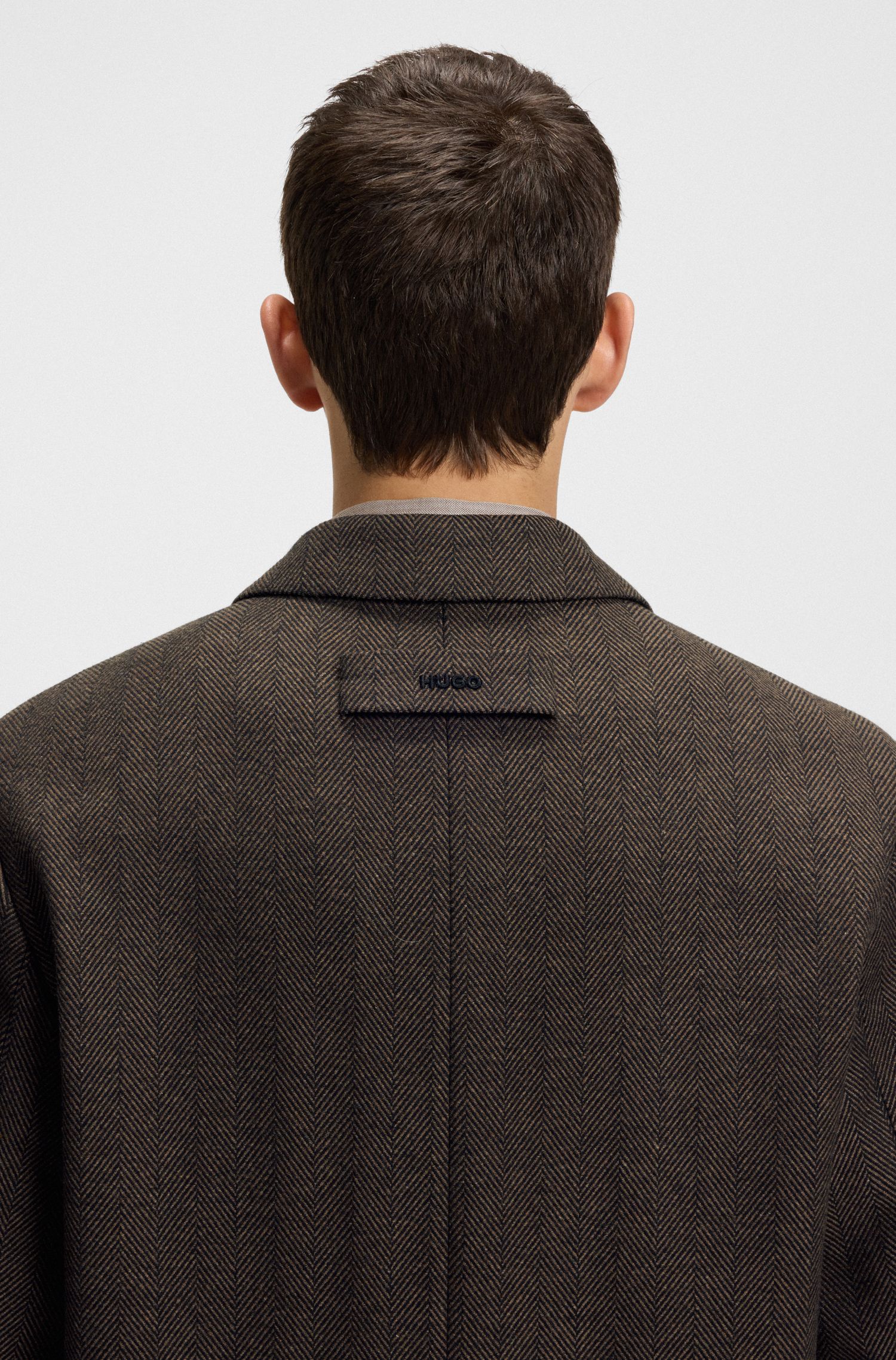 【HUGO雨果】常规版型隐藏式开合外套