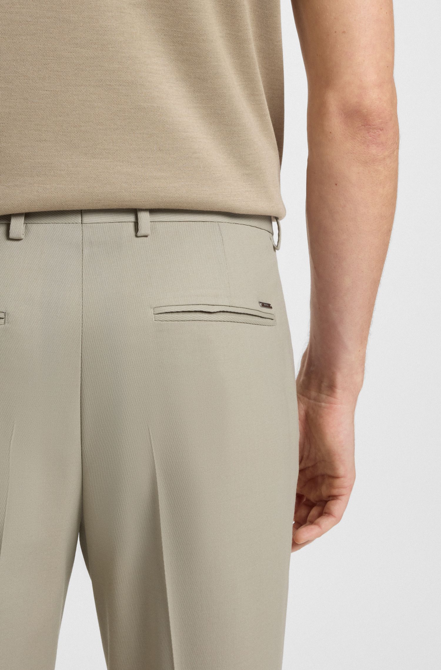 【BOSS博斯】羊毛混纺锥形版型长裤