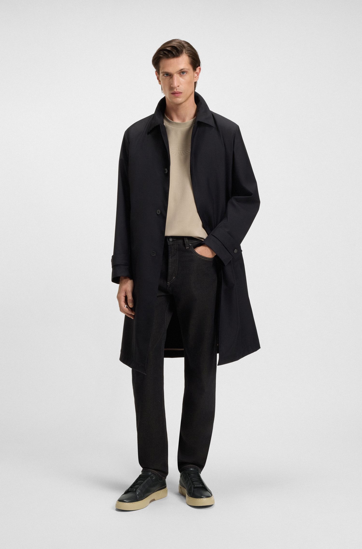 BOSS x ASTON MARTIN 粒面革运动鞋