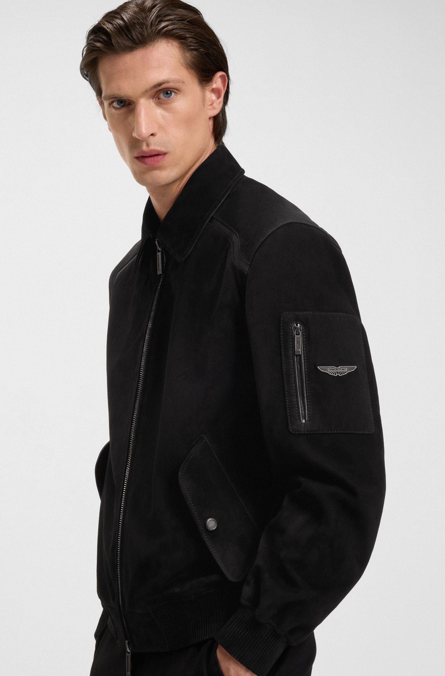 BOSS x ASTON MARTIN皮夹克