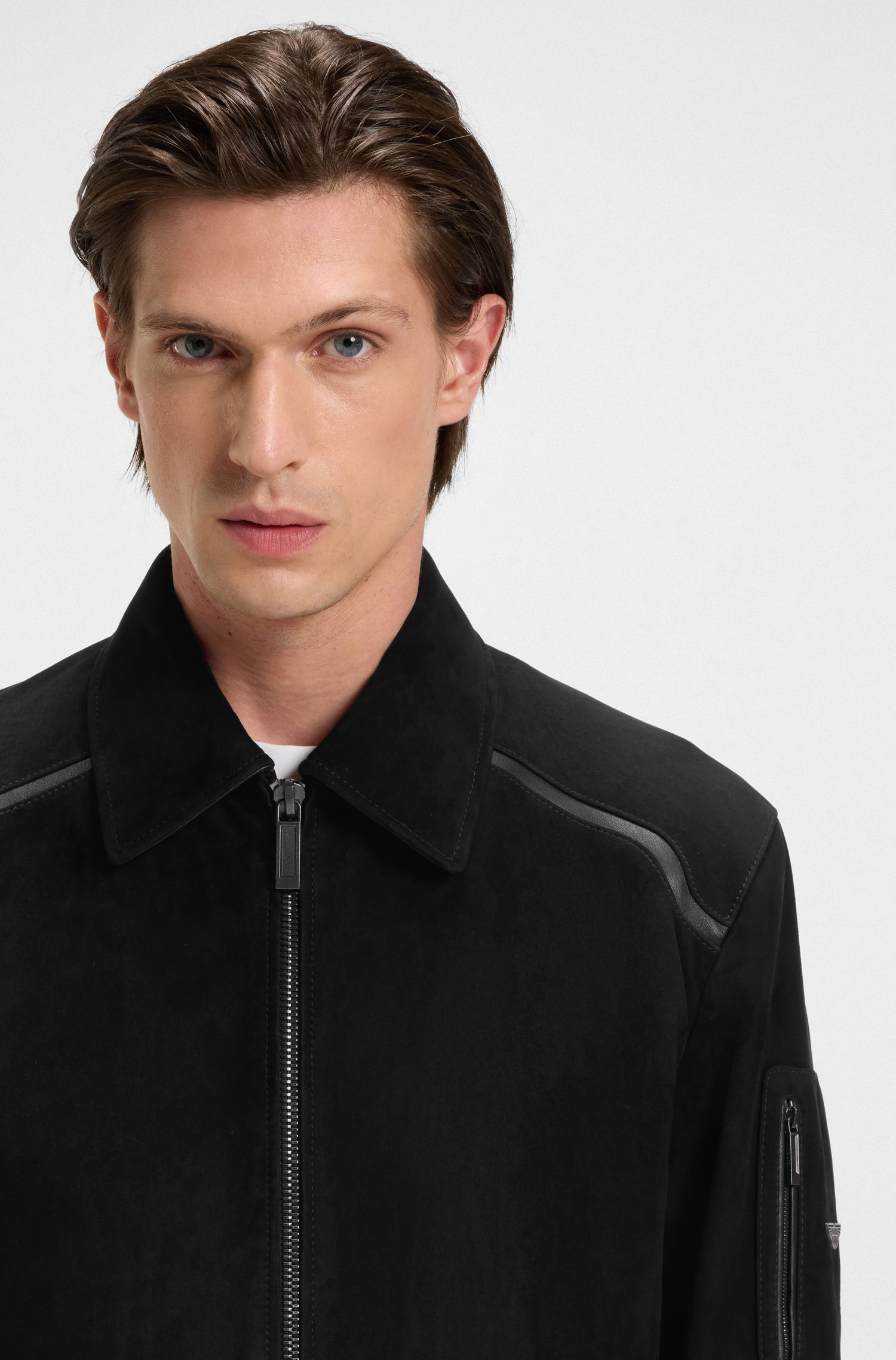 BOSS x ASTON MARTIN皮夹克