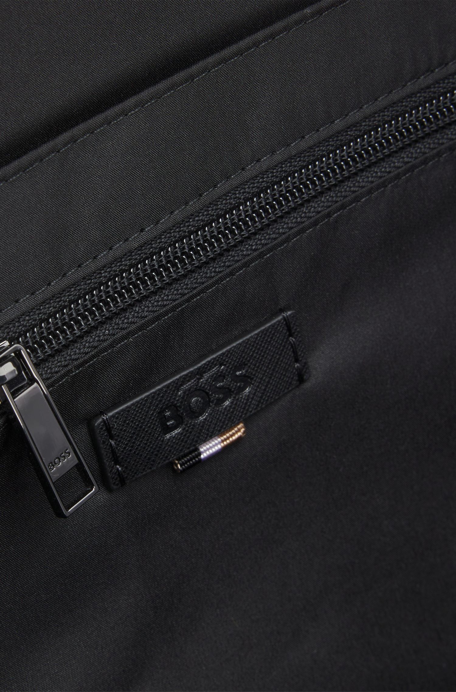 【BOSS博斯】金箔压花徽标交织字母双肩包