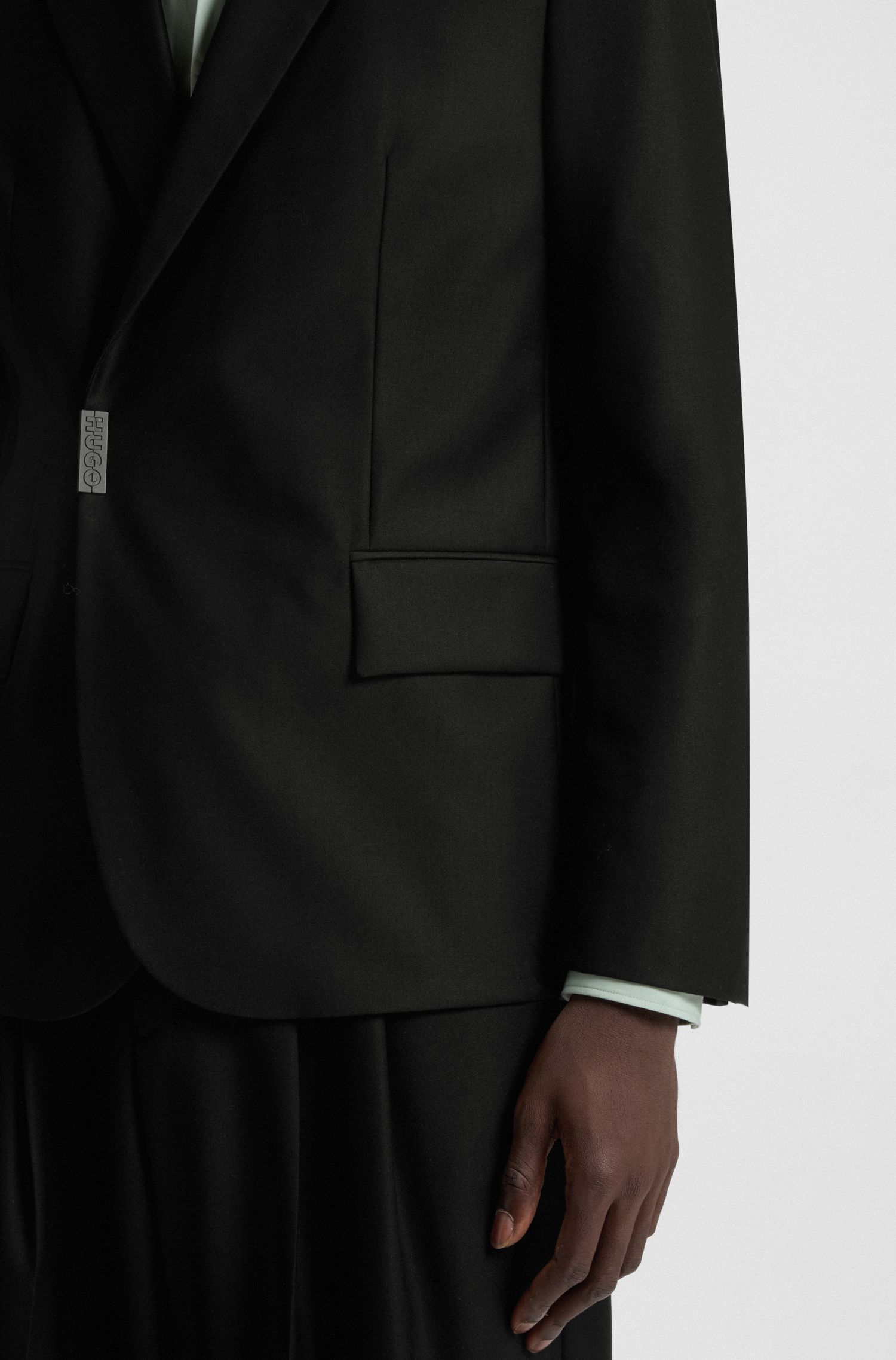 【HUGO雨果】徽标开合修身西装外套