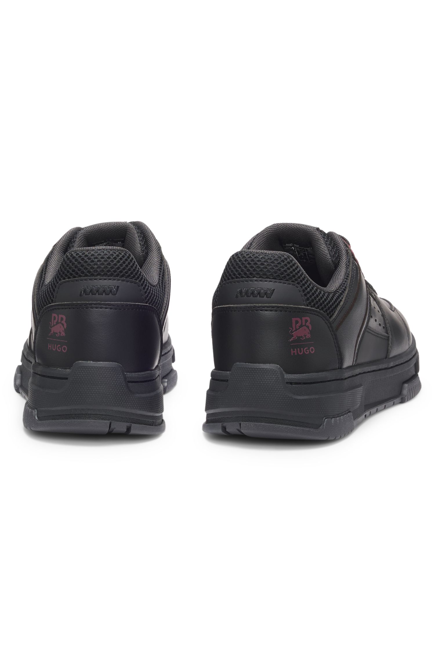 HUGO x RB 公牛图案徽标孔眼细节运动鞋