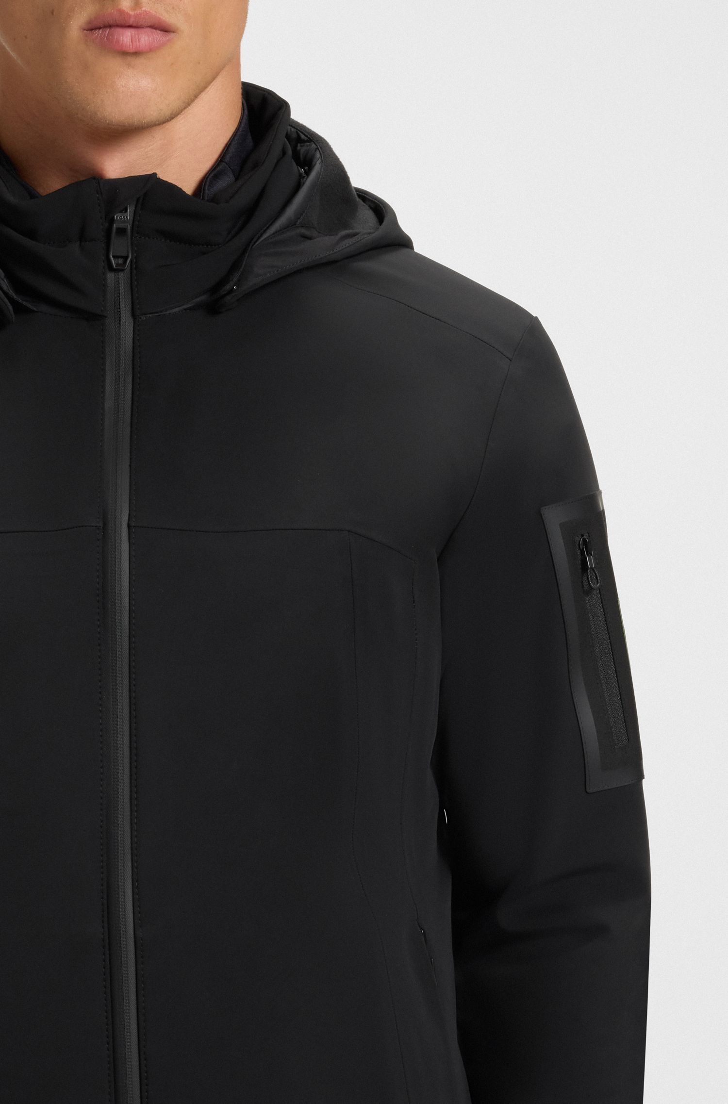 【BOSS博斯】可拆卸连帽软壳夹克