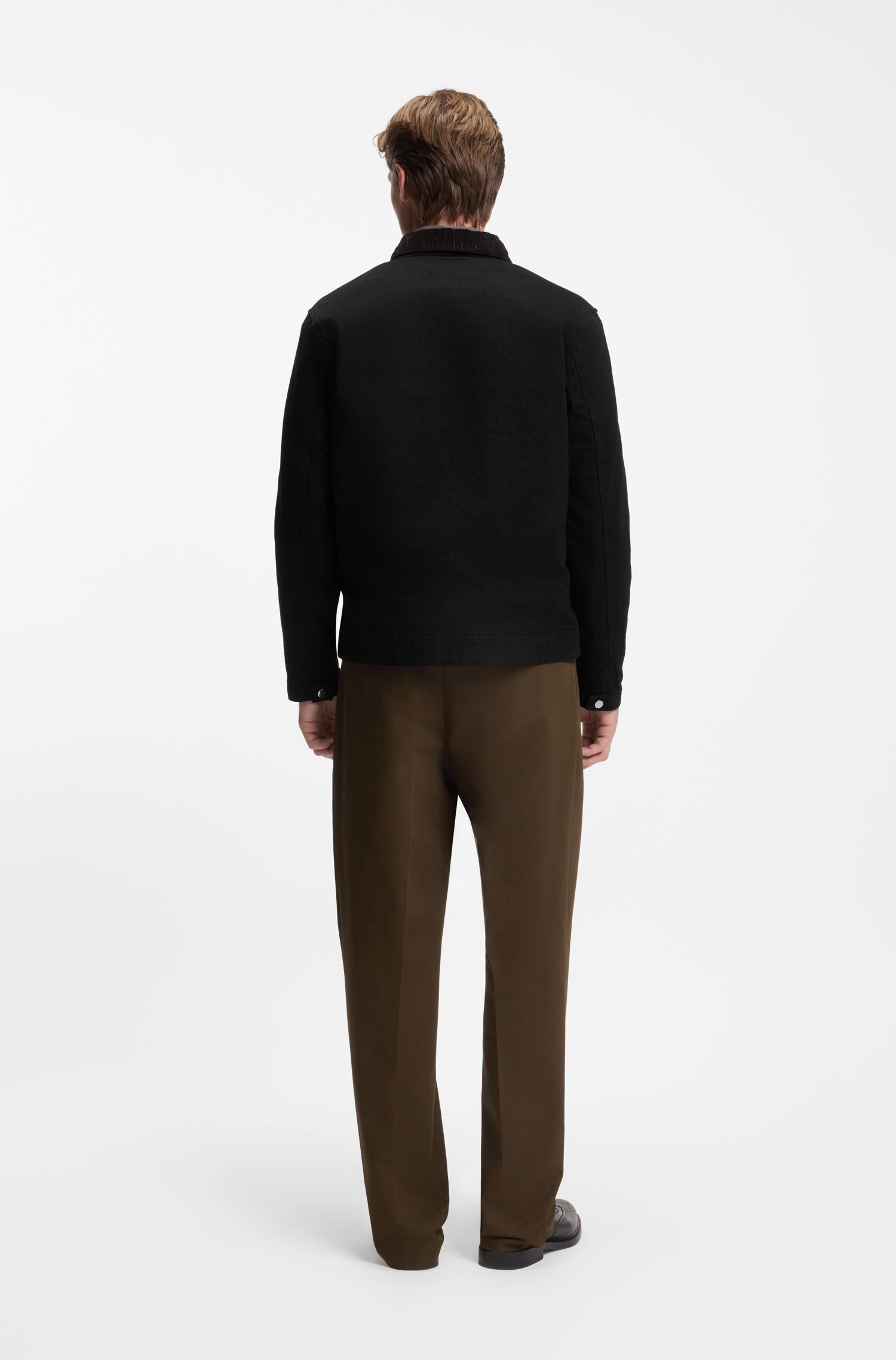 BECKHAM x BOSS 黑色硬质牛仔夹克