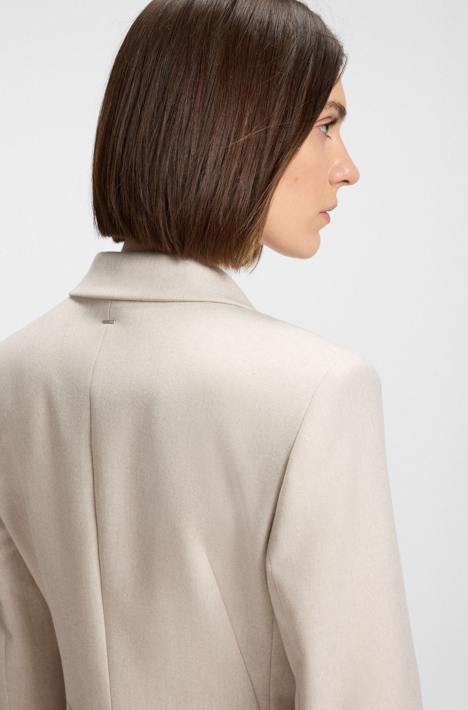 【BOSS博斯】柔软法兰绒修身西装外套