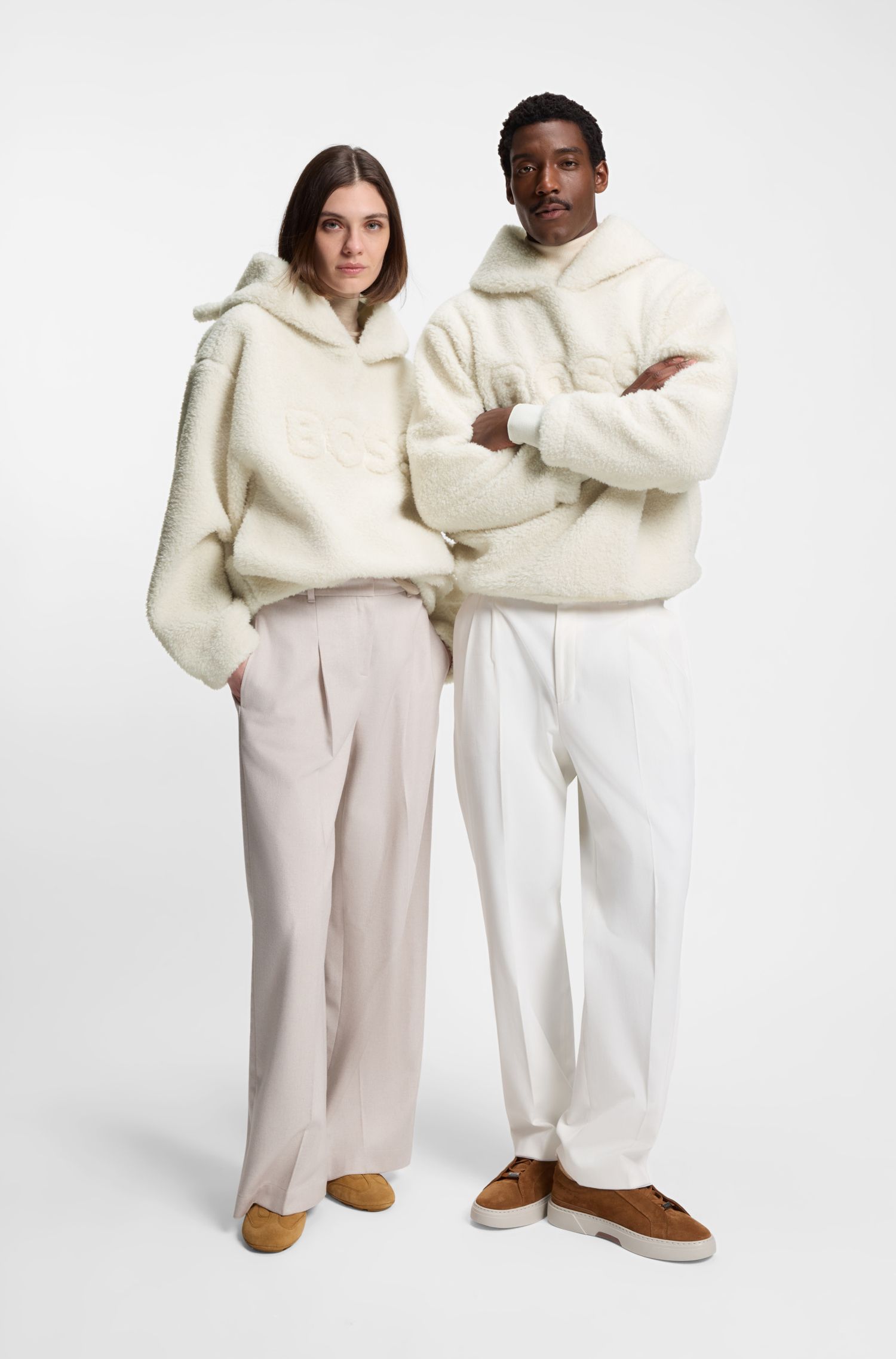 BOSS x Steiff 泰迪面料全性别徽标连帽衫