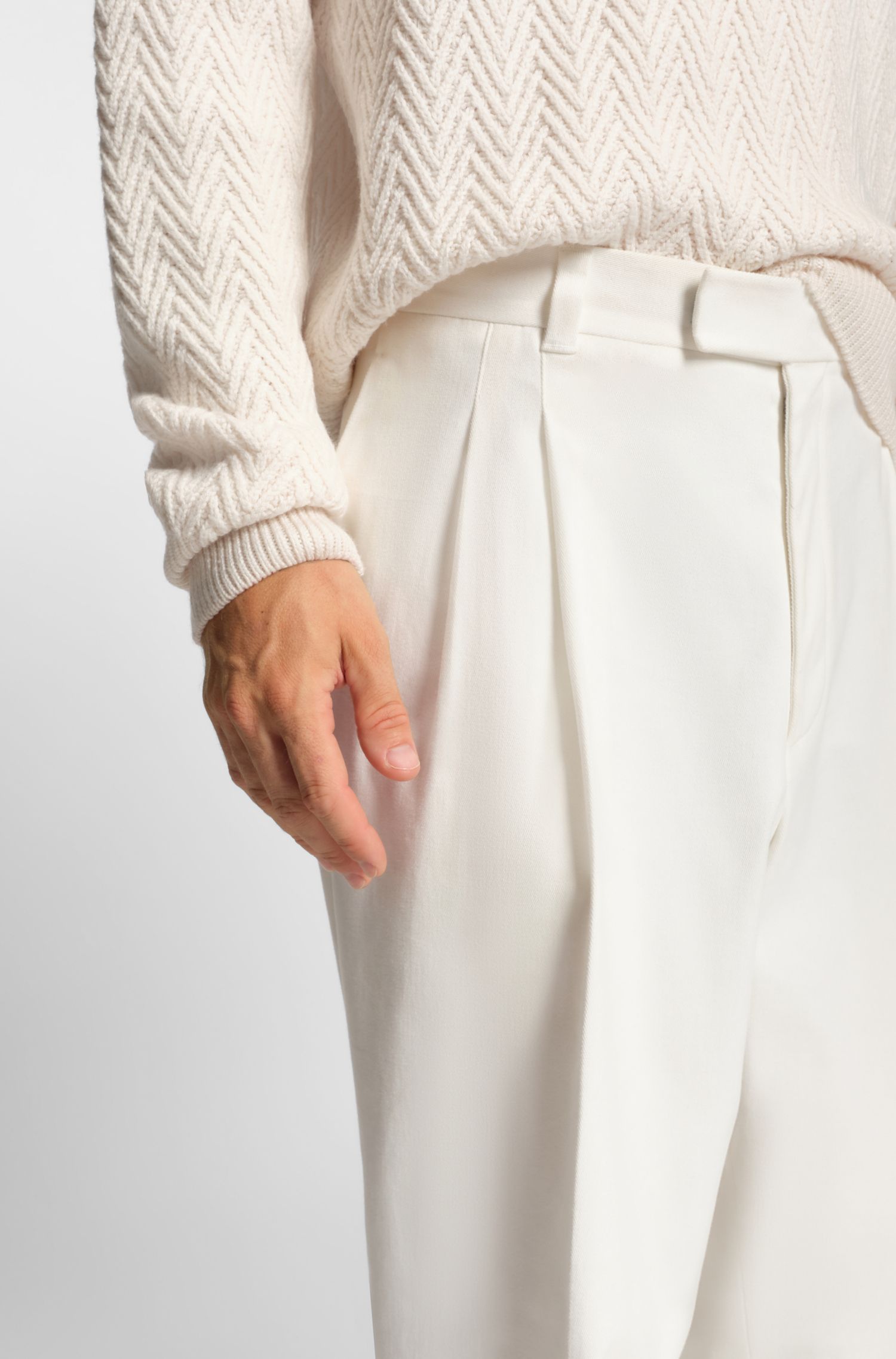 BOSS x Steiff 丝光弹力棉质宽松版型长裤