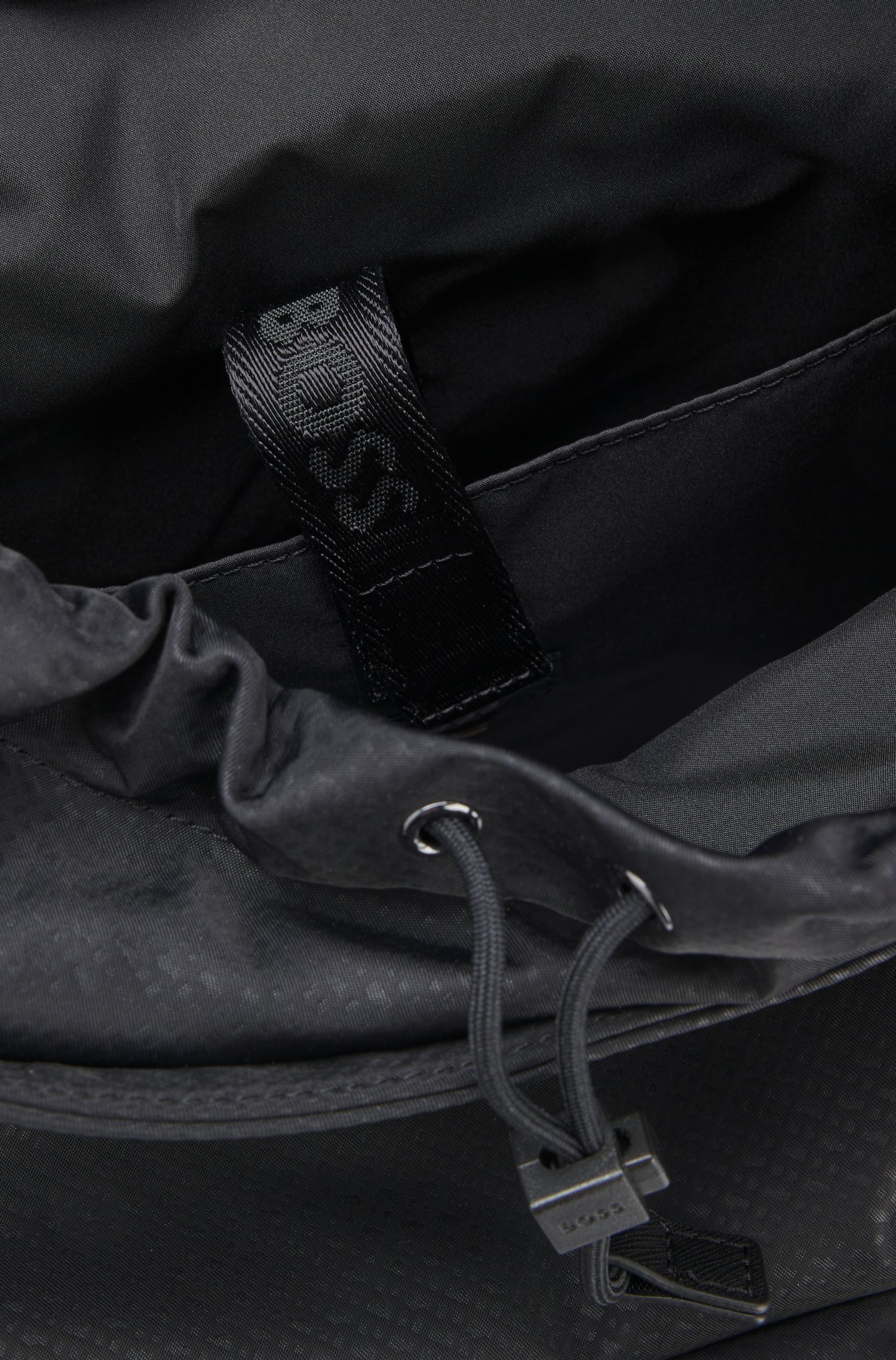 【汪顺同款】微型交织字母图案背包