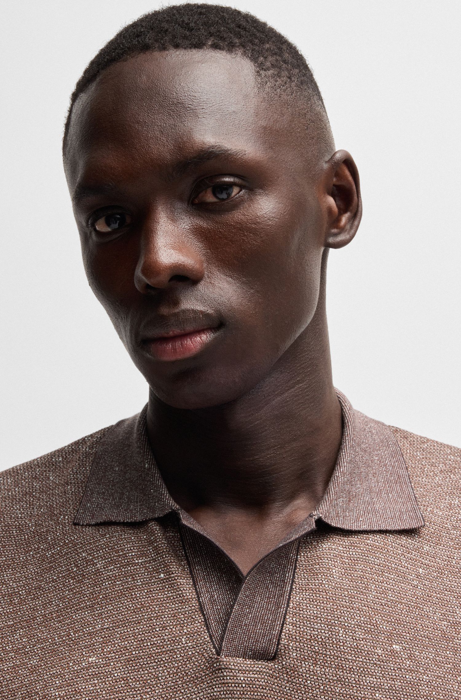 【BOSS博斯】棉麻蚕丝混纺小立领 Polo 衫