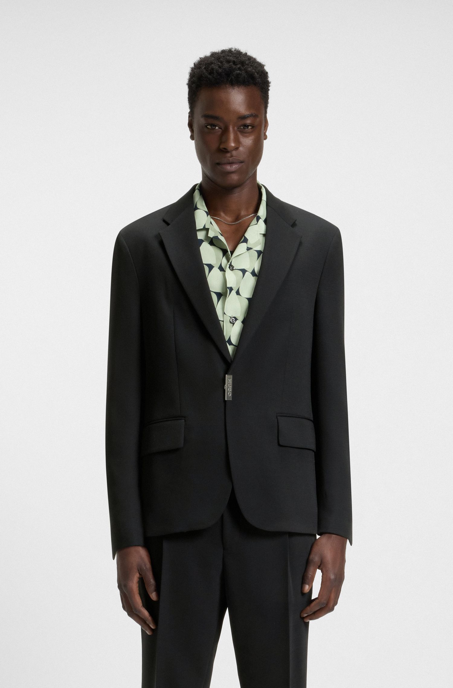 【HUGO雨果】金属徽标开合修身轻薄运动夹克衫