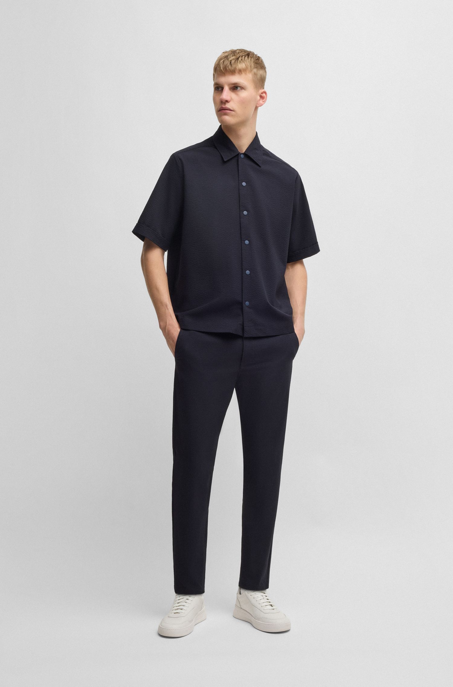 【BOSS博斯】弹力泡泡布面料锥形长裤