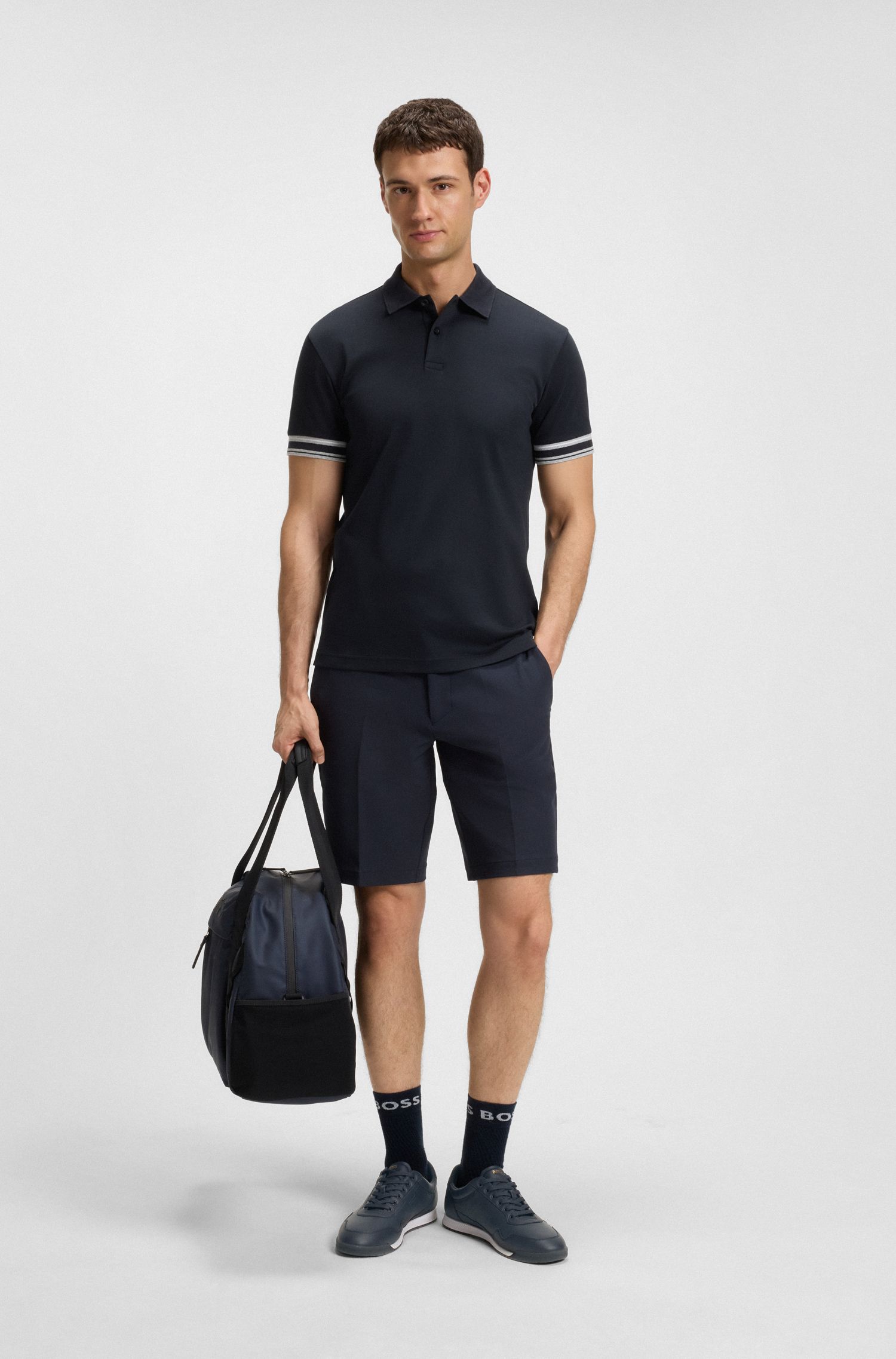 【BOSS博斯】金色徽标皮革运动鞋