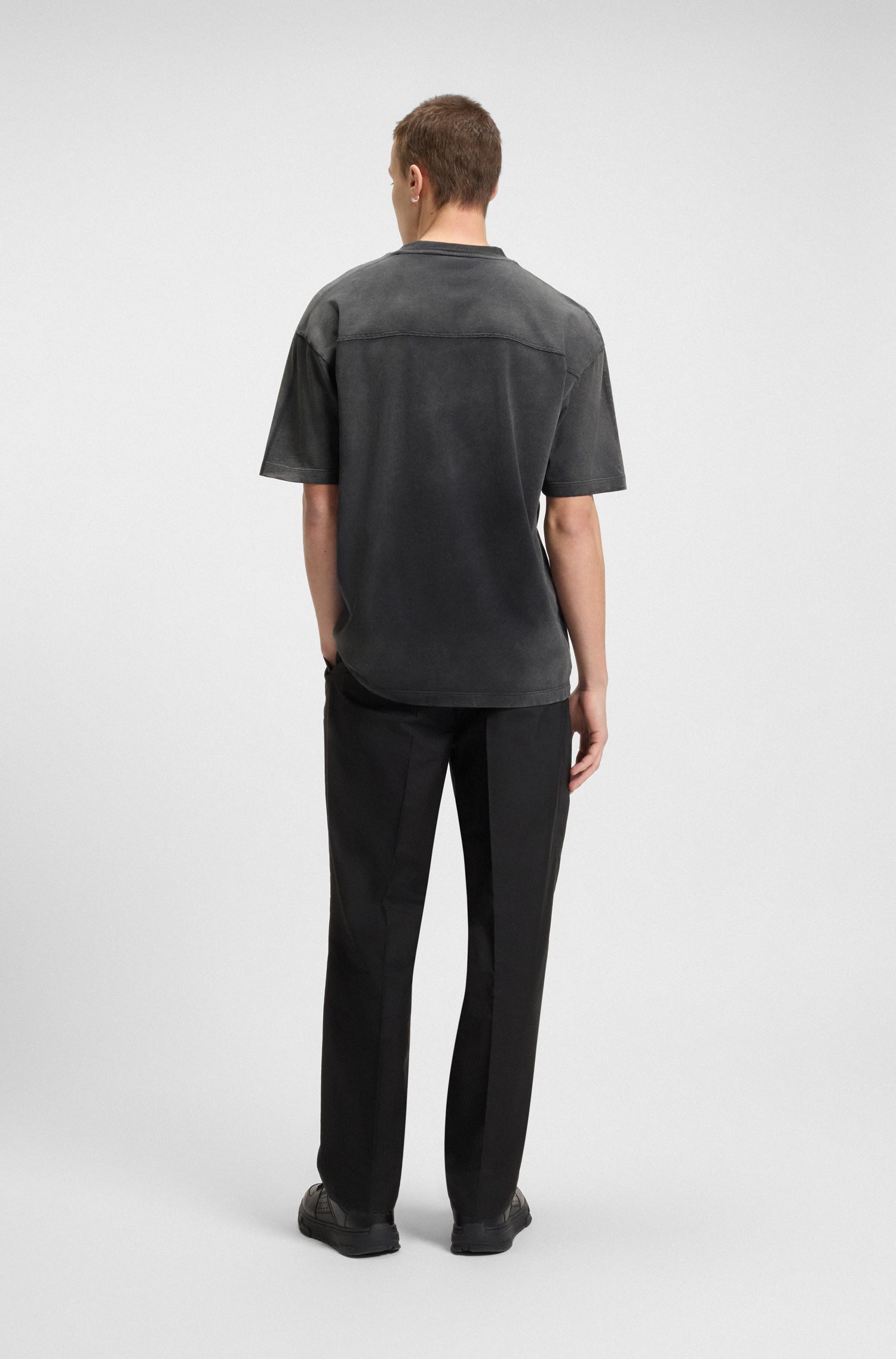 【HUGO雨果】徽标贴花装饰棉质平纹针织 T 恤