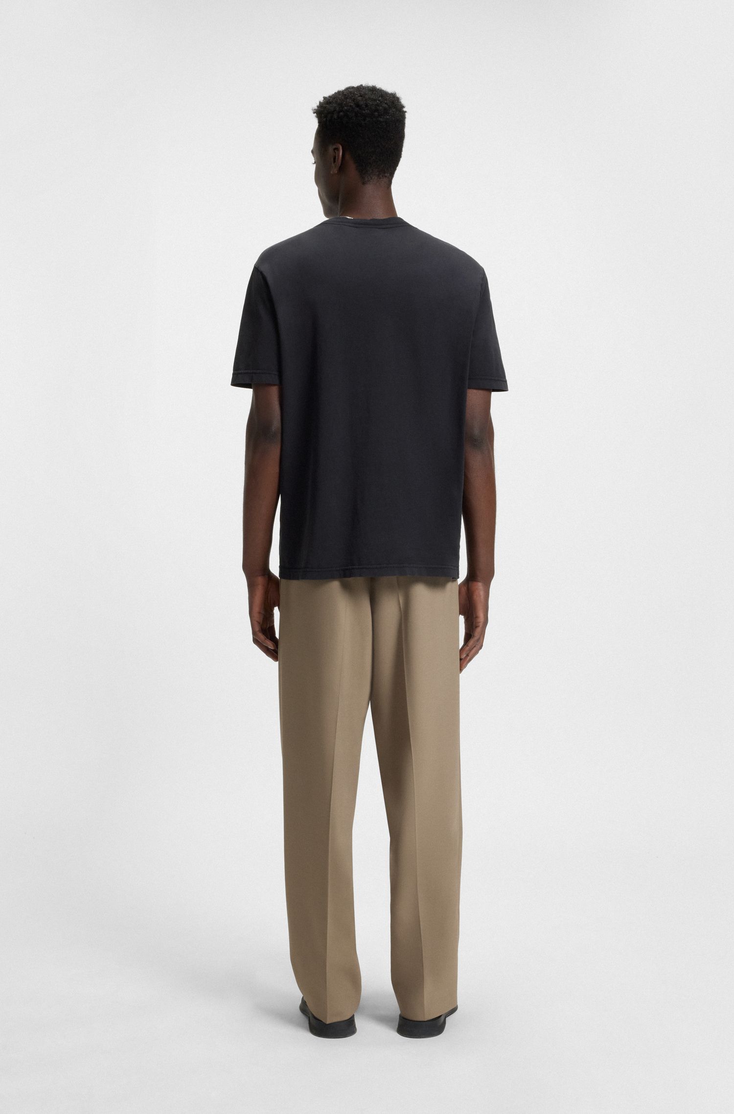 【HUGO雨果】徽标贴花装饰棉质平纹针织 T 恤