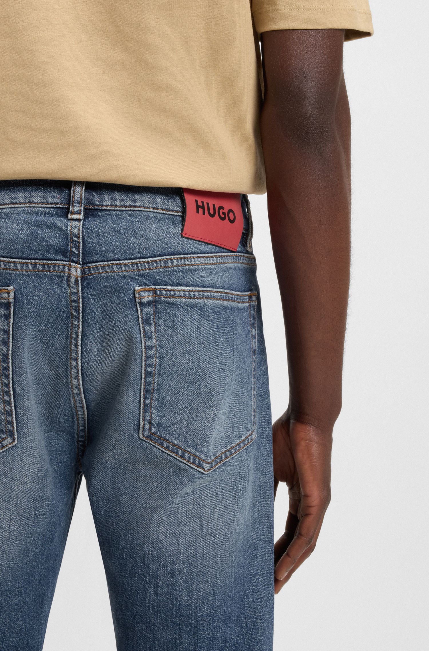 【HUGO雨果】蓝色修身舒适弹力牛仔裤