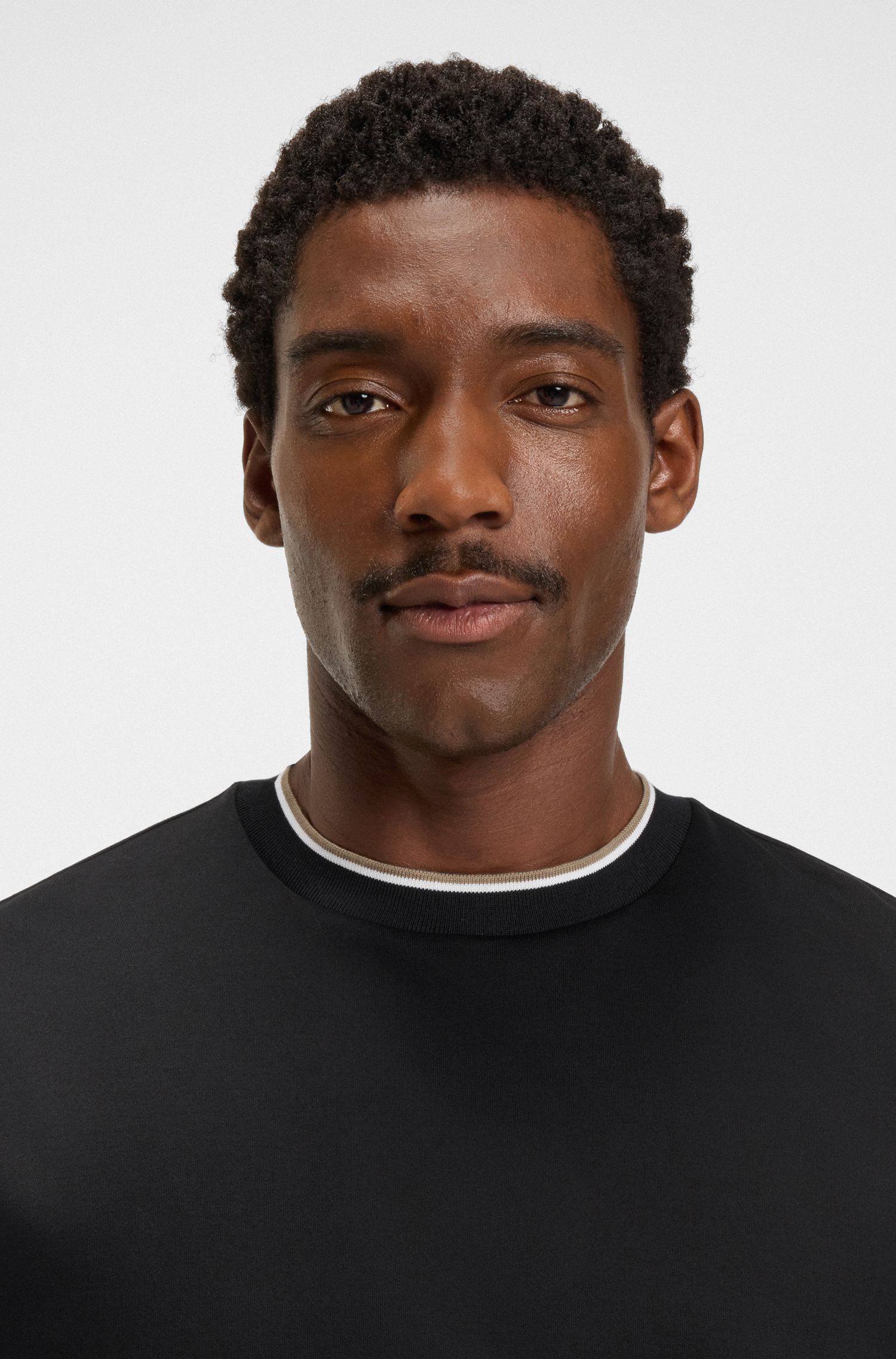 【BOSS博斯】条纹袖口丝光棉质 T 恤