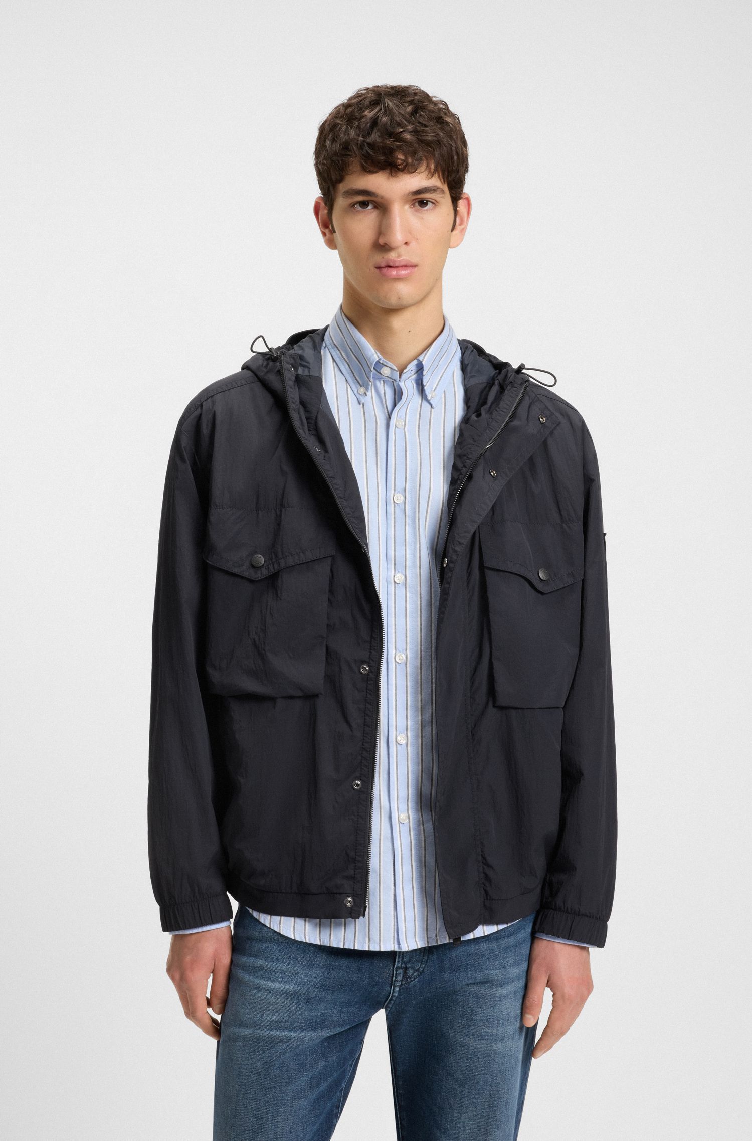 【BOSS博斯】配有帽檐的夹克