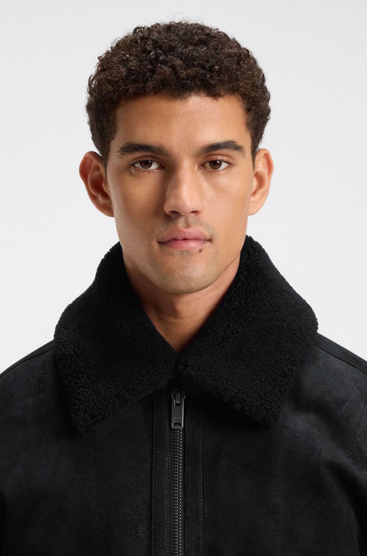 【BOSS博斯】可拆卸毛羊皮翻领皮革飞行员夹克