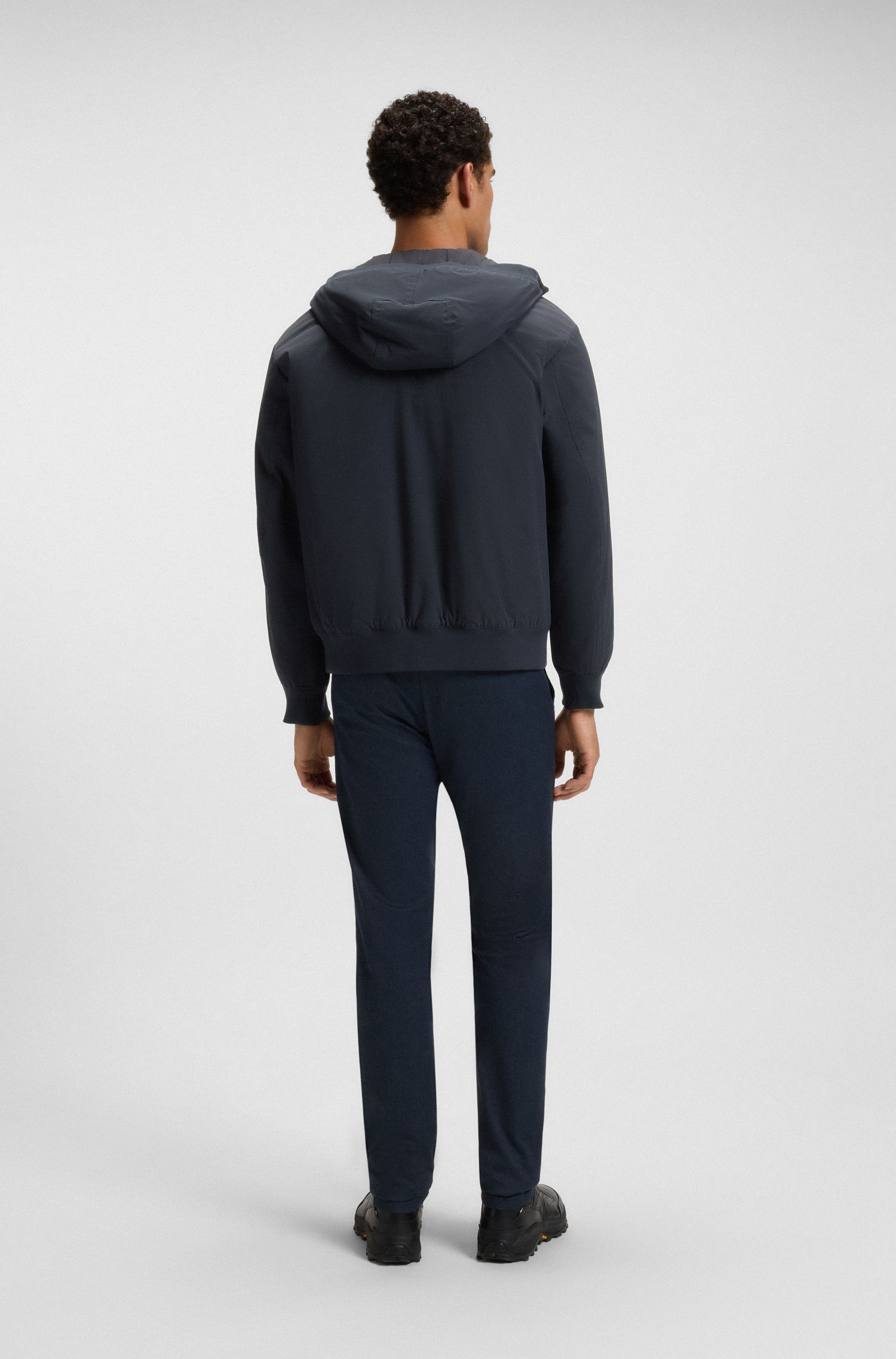 【BOSS博斯】人字纹饰边连帽羽绒夹克