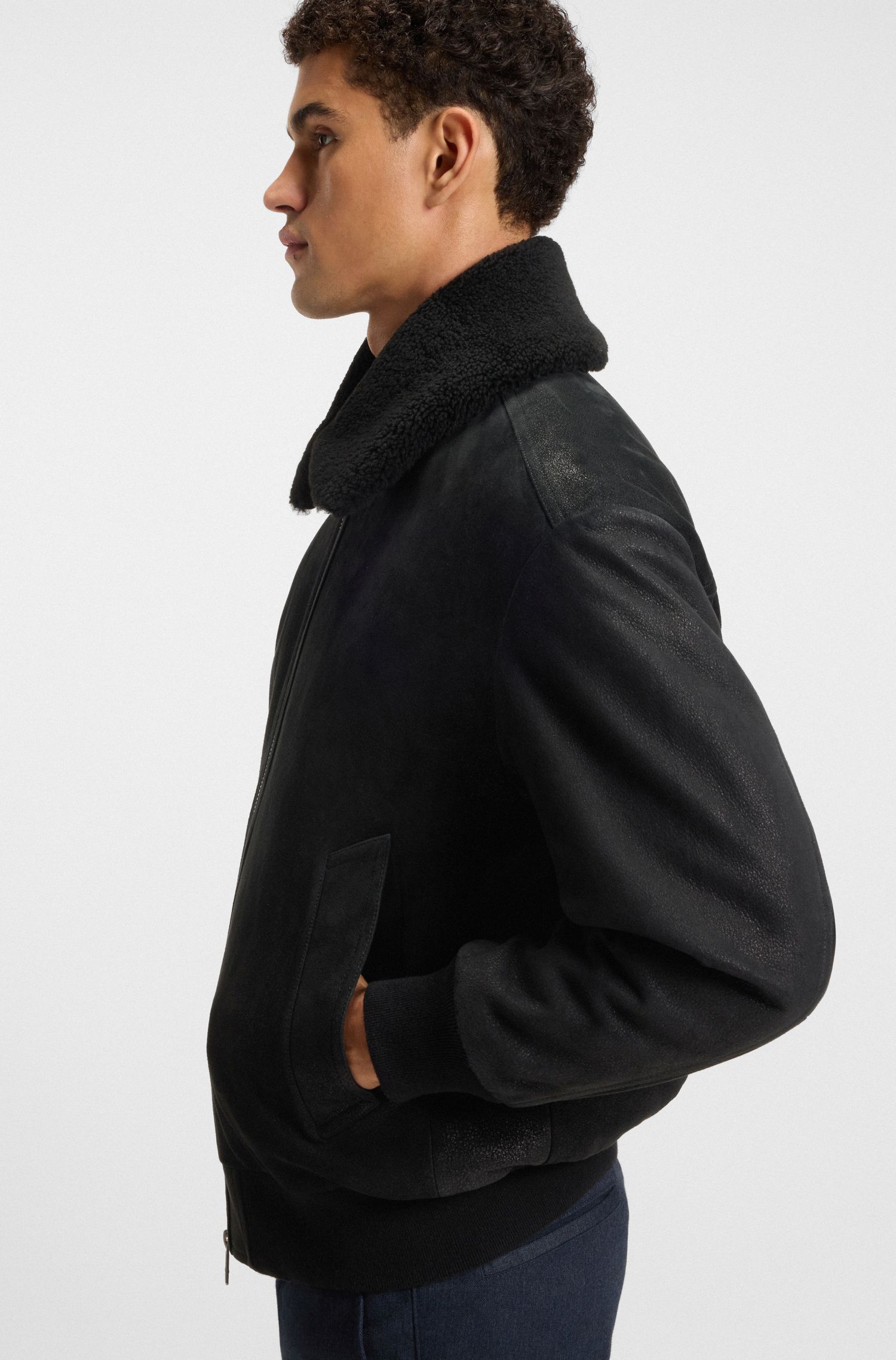 【BOSS博斯】可拆卸毛羊皮翻领皮革飞行员夹克