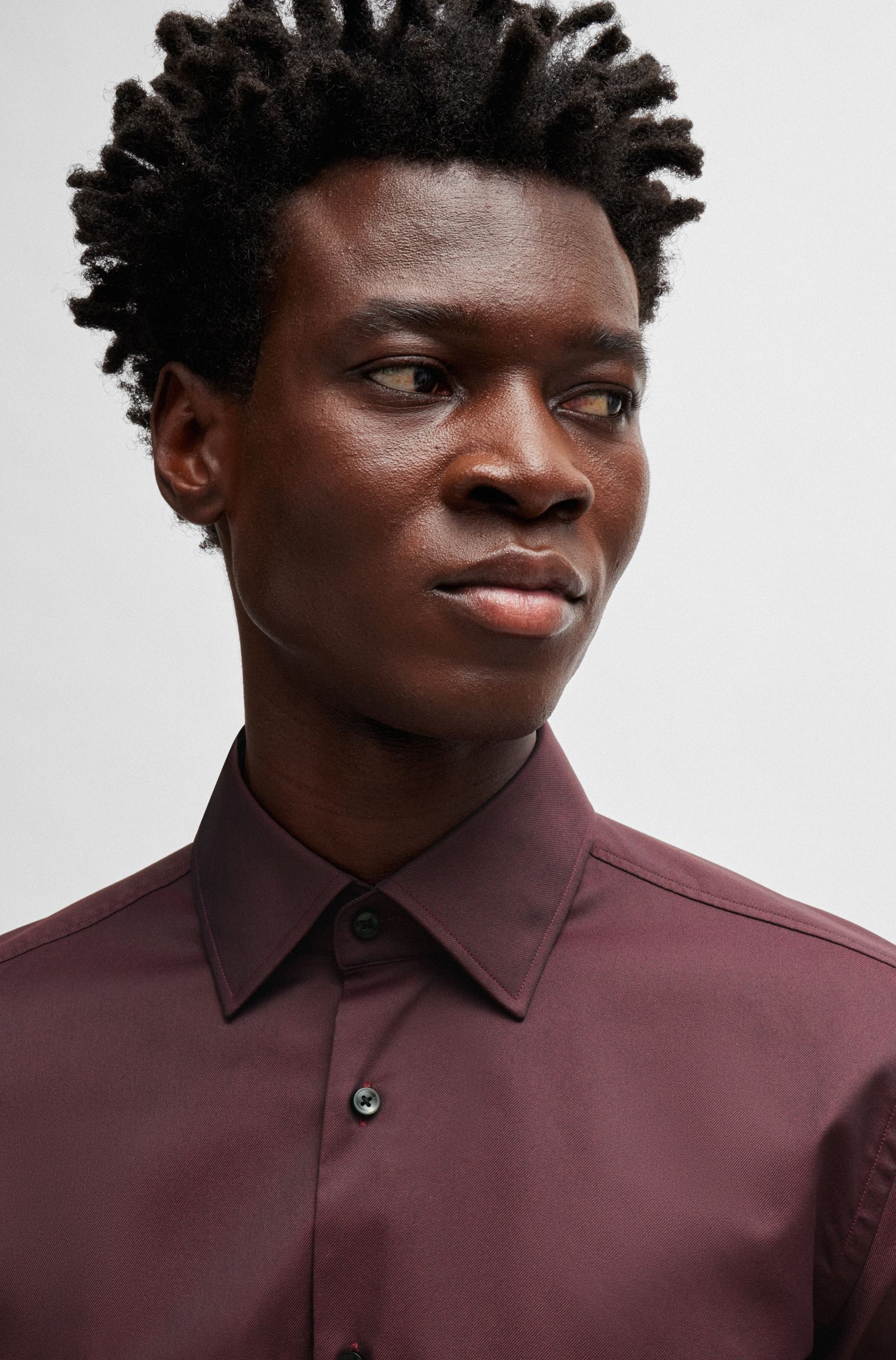 【BOSS博斯】弹性斜纹布修身衬衫