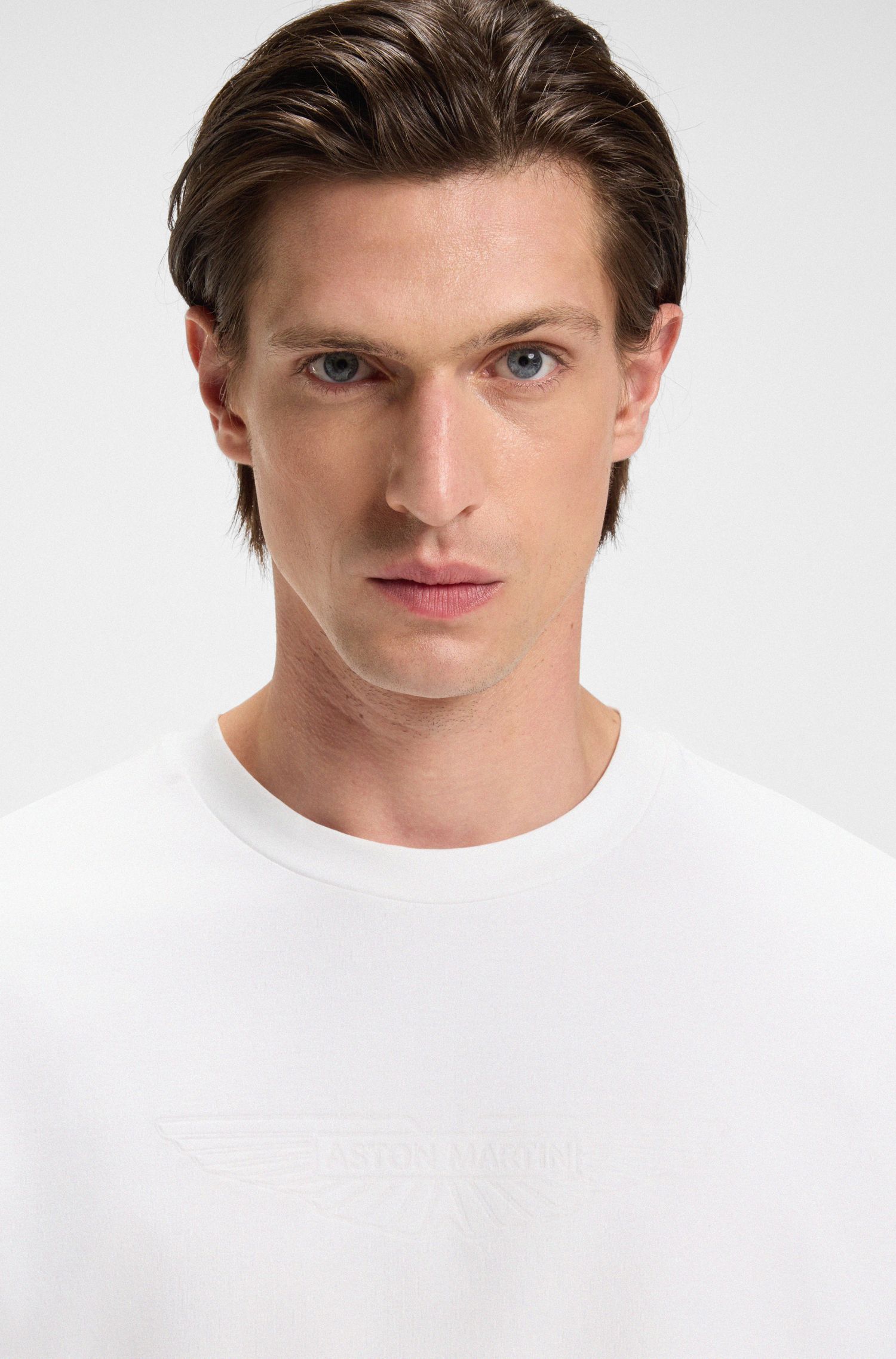 BOSS x ASTON MARTIN T恤