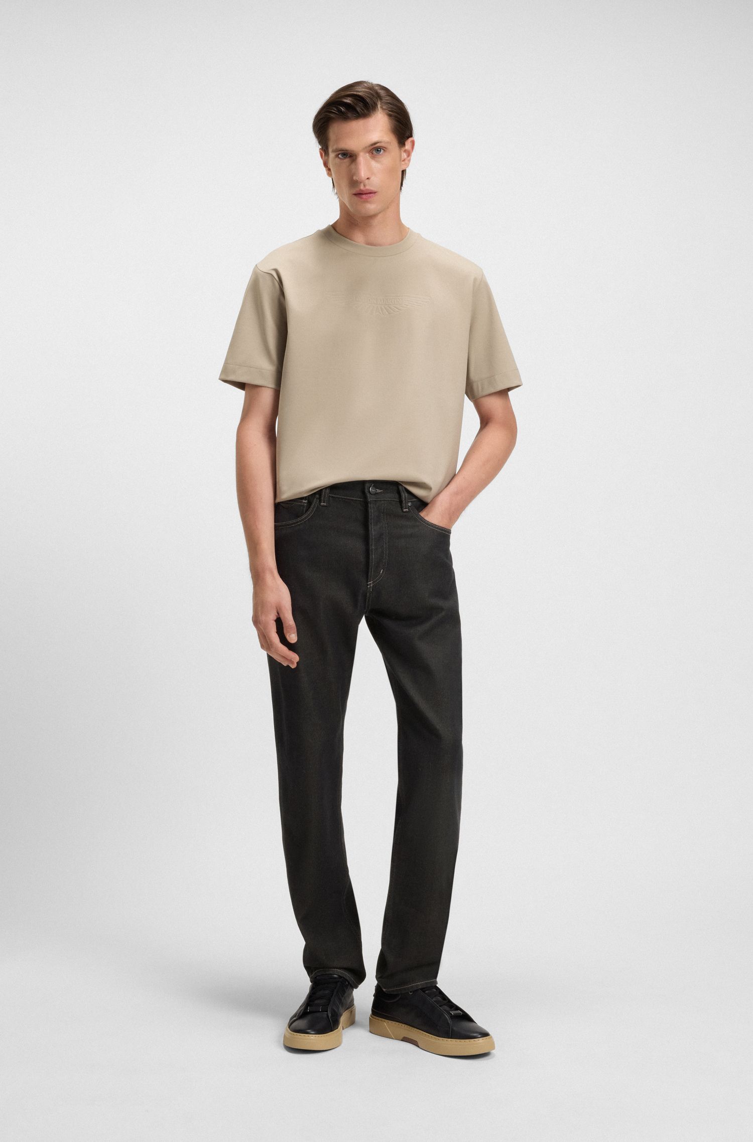 BOSS x ASTON MARTIN牛仔裤