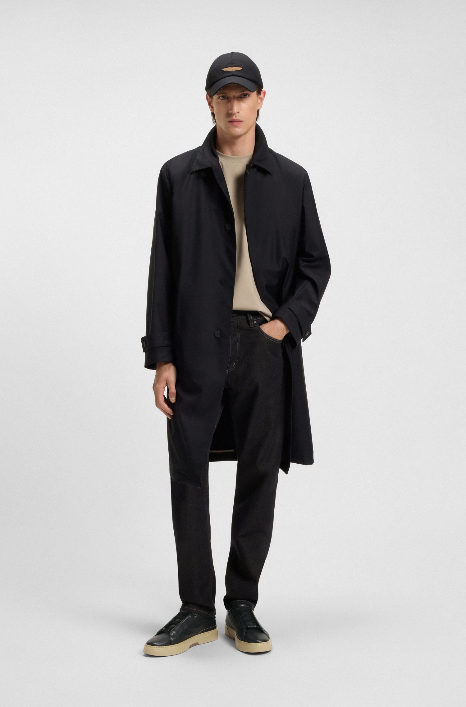 BOSS x ASTON MARTIN标志帽