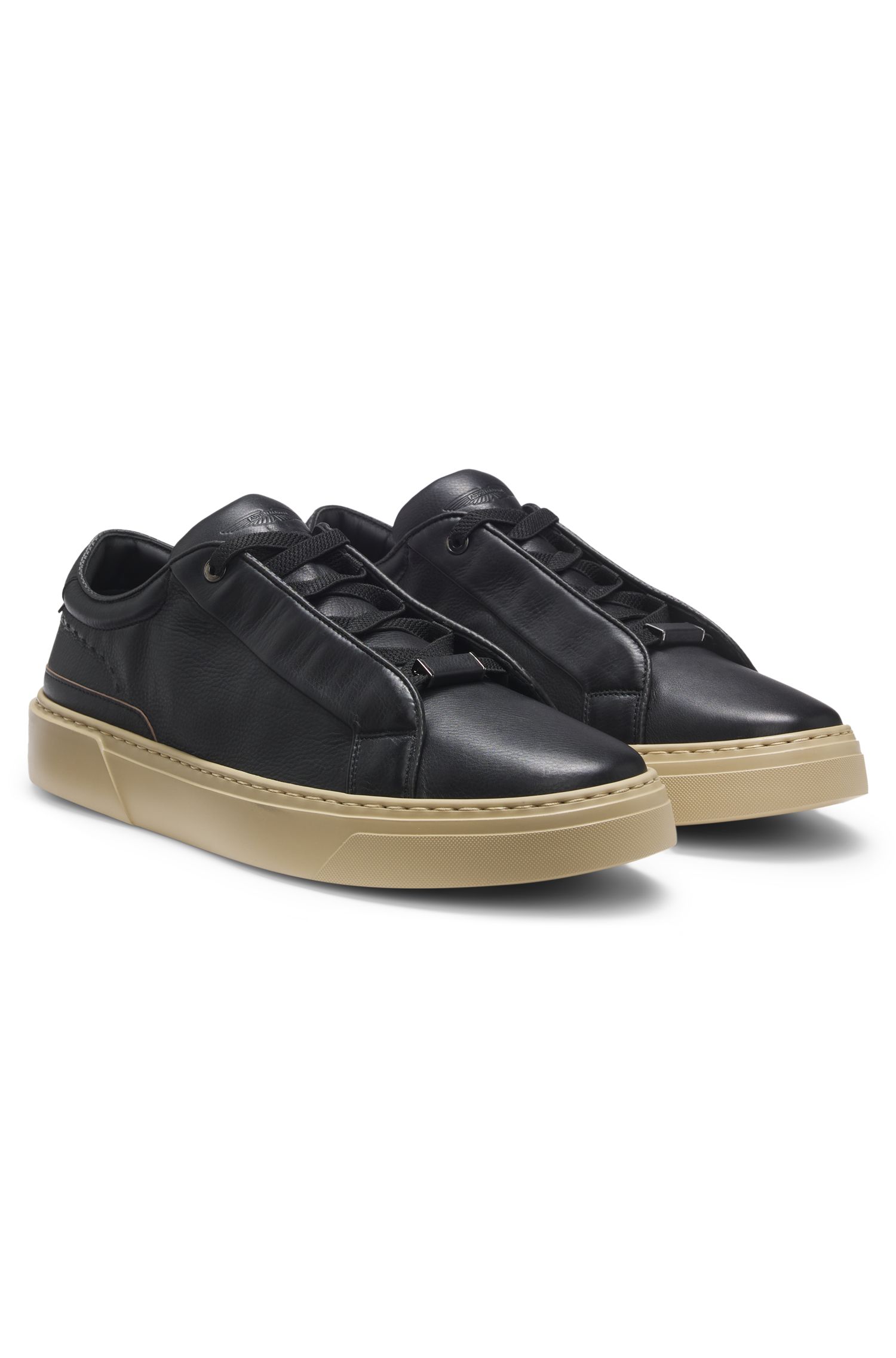 BOSS x ASTON MARTIN 粒面革运动鞋