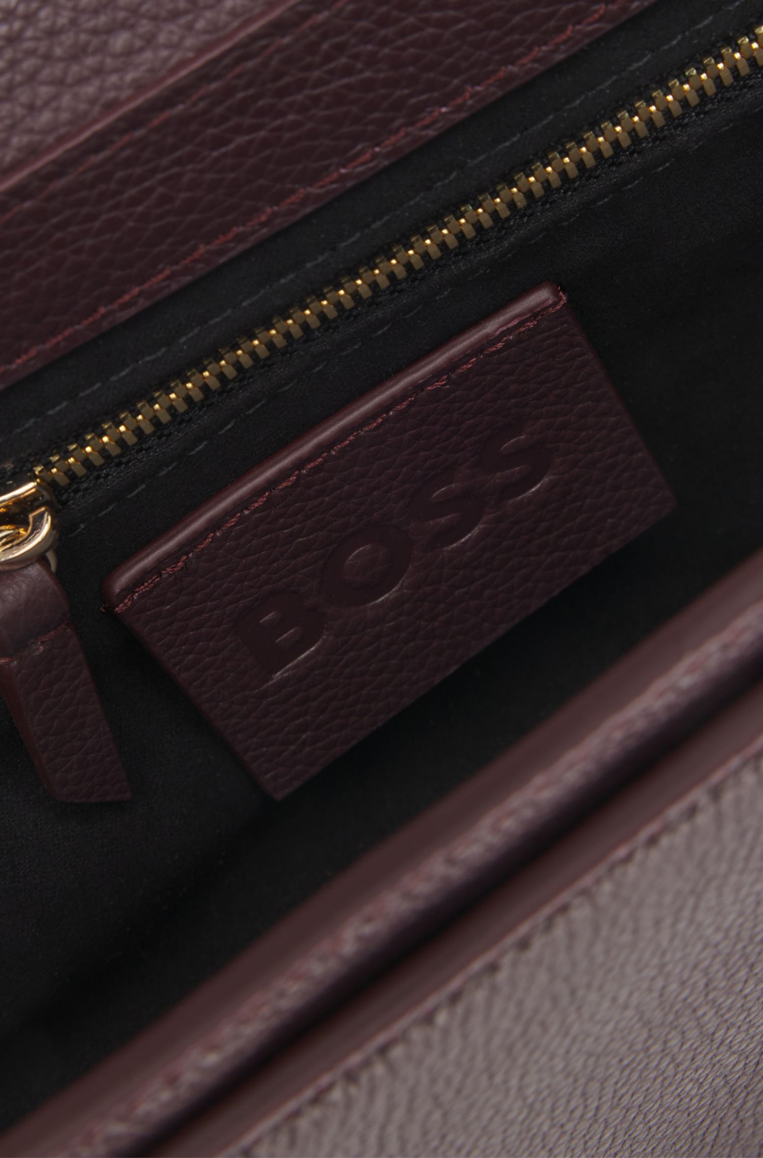 【BOSS博斯】双 B 交织字母皮革单肩包