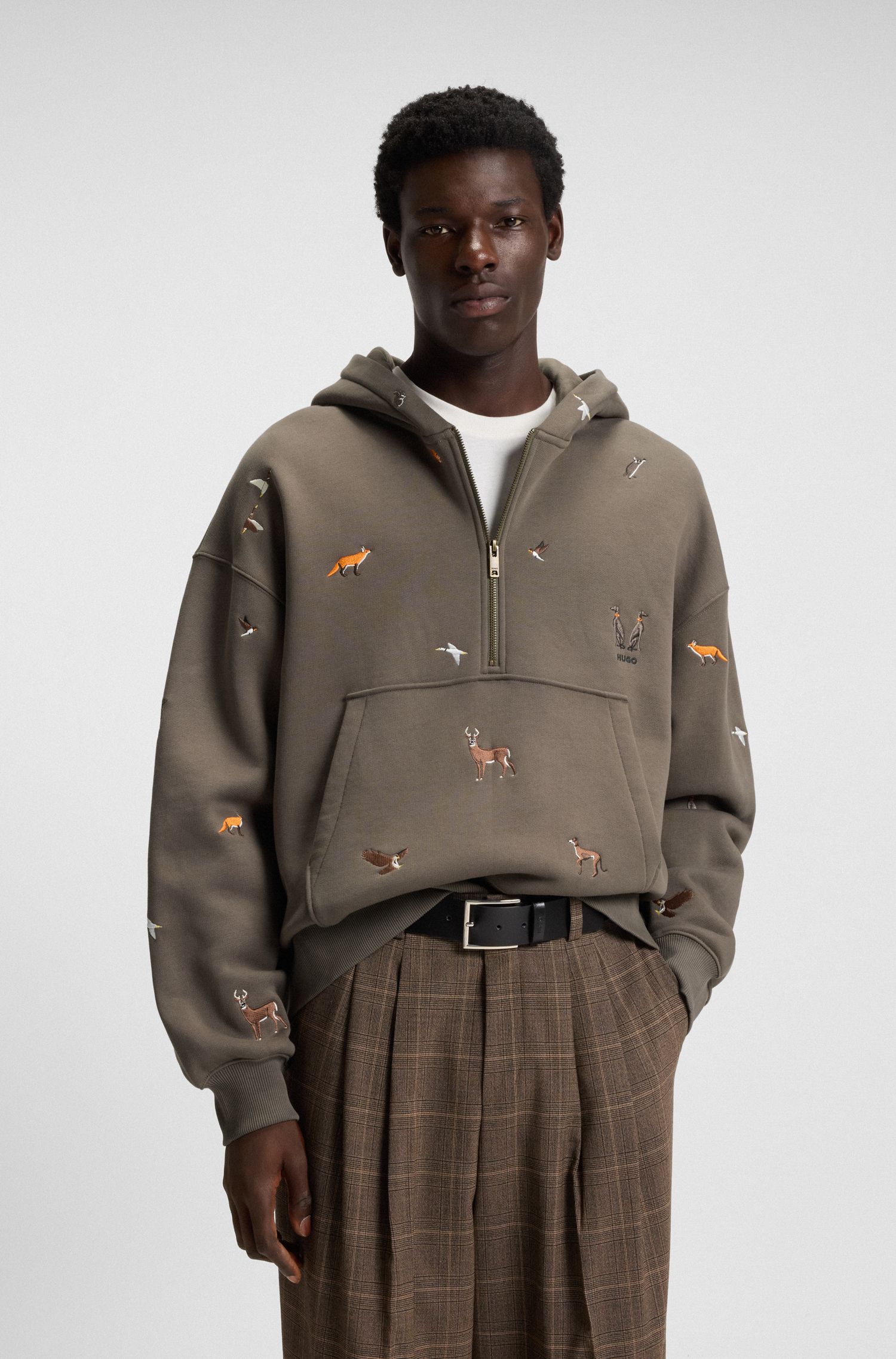 【HUGO雨果】林地动物刺绣宽大版型棉质连帽衫